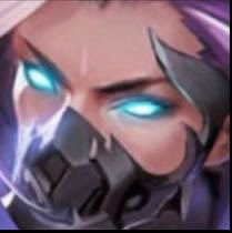 shushiniubi's tweet photo. @PinkSteven0 @Oasis_Da_Geya Actully,you can see the position of mask. It doesn’t look like Airi https://t.co/z5PCy9gzaj