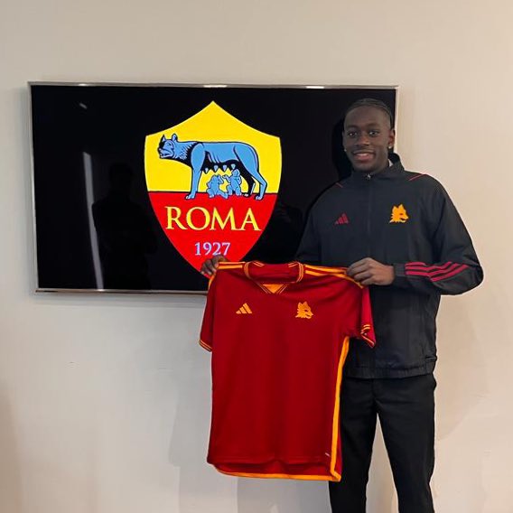 🤝 Benvenuto nella nostra squadra Primavera a Mohamed Seck, difensore senegalese, classe 2006, proveniente dalla Pro Vercelli

#ASRoma