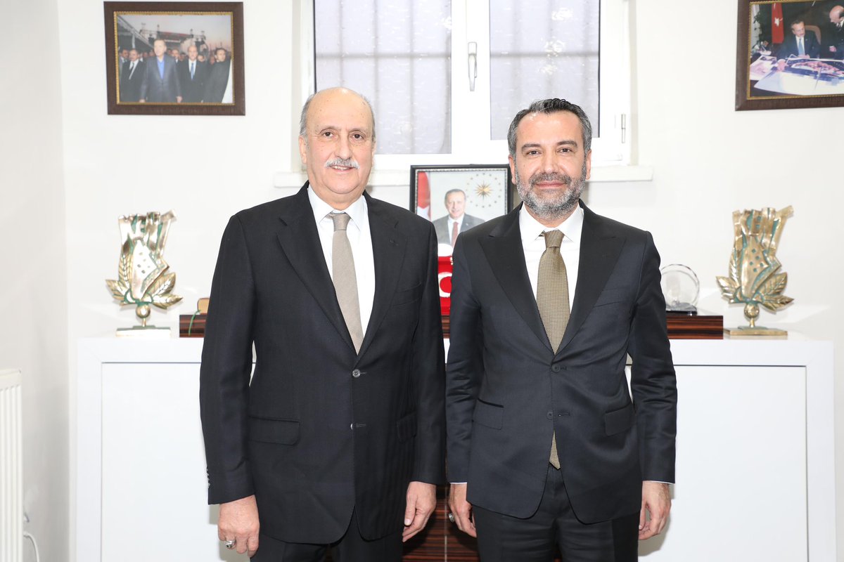 sahin_serifoglu's tweet photo. Birbirinden değerli çalışmaları ile Elazığ’ımıza değer katan önceki dönem Belediye Başkanlarımızdan kıymetli büyüğümüz Sayın Süleyman Selmanoğlu’nu ziyaret ettik.

Misafirperverliklerinden ve hoşsohbetlerinden dolayı Sayın Başkanımıza teşekkür ediyorum.

@RTErdogan @Akparti 
@erkankandemir @yzyilmaz55 @Selmanoglu23