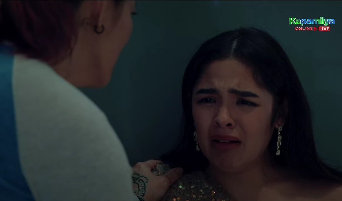 withloveblythe's tweet photo. Her telling Roxy and Tania "wala na si Obet" multiple times is heart breaking. Imagine losing your grandmother, your sister and your lover. You never fail to make me cry, Ramona. I'd love to see you act as bida kontrabida cause we saw great potential in u. Rooting 4 u, always. https://t.co/23VWd513U6