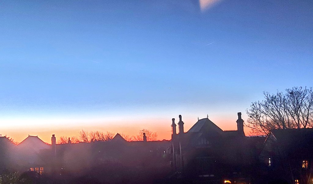 Started #invigilating again this morning for #mockexams
Up early, beautiful #sunrise 🌅