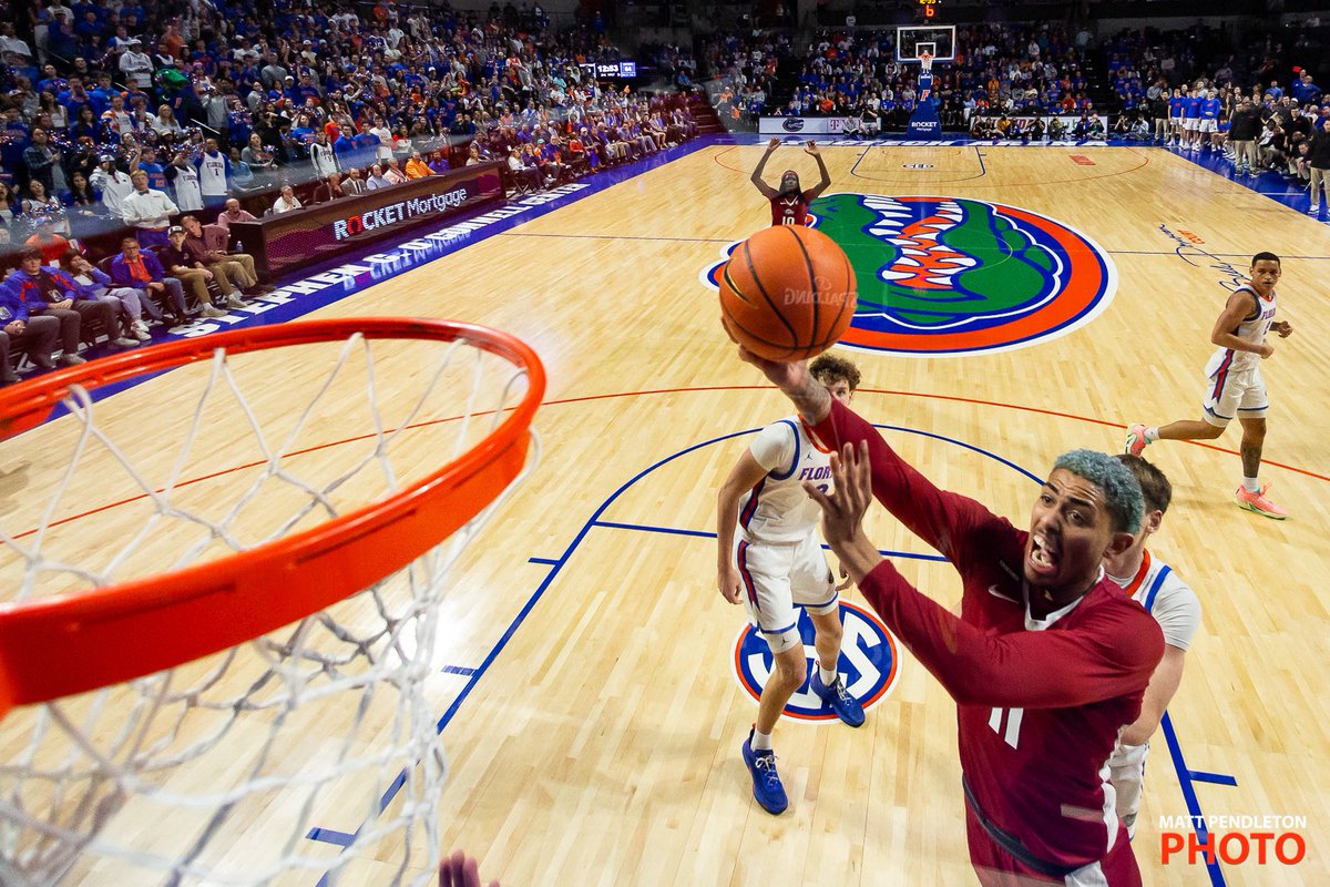 bymattpendleton's tweet photo. #FourFrames
01.13.2024: @GatorsMBK vs @RazorbackMBB men’s basketball
📸 for @usatodaysports
#sports #photography #basketball #onassignment https://t.co/hnKcPrGzie