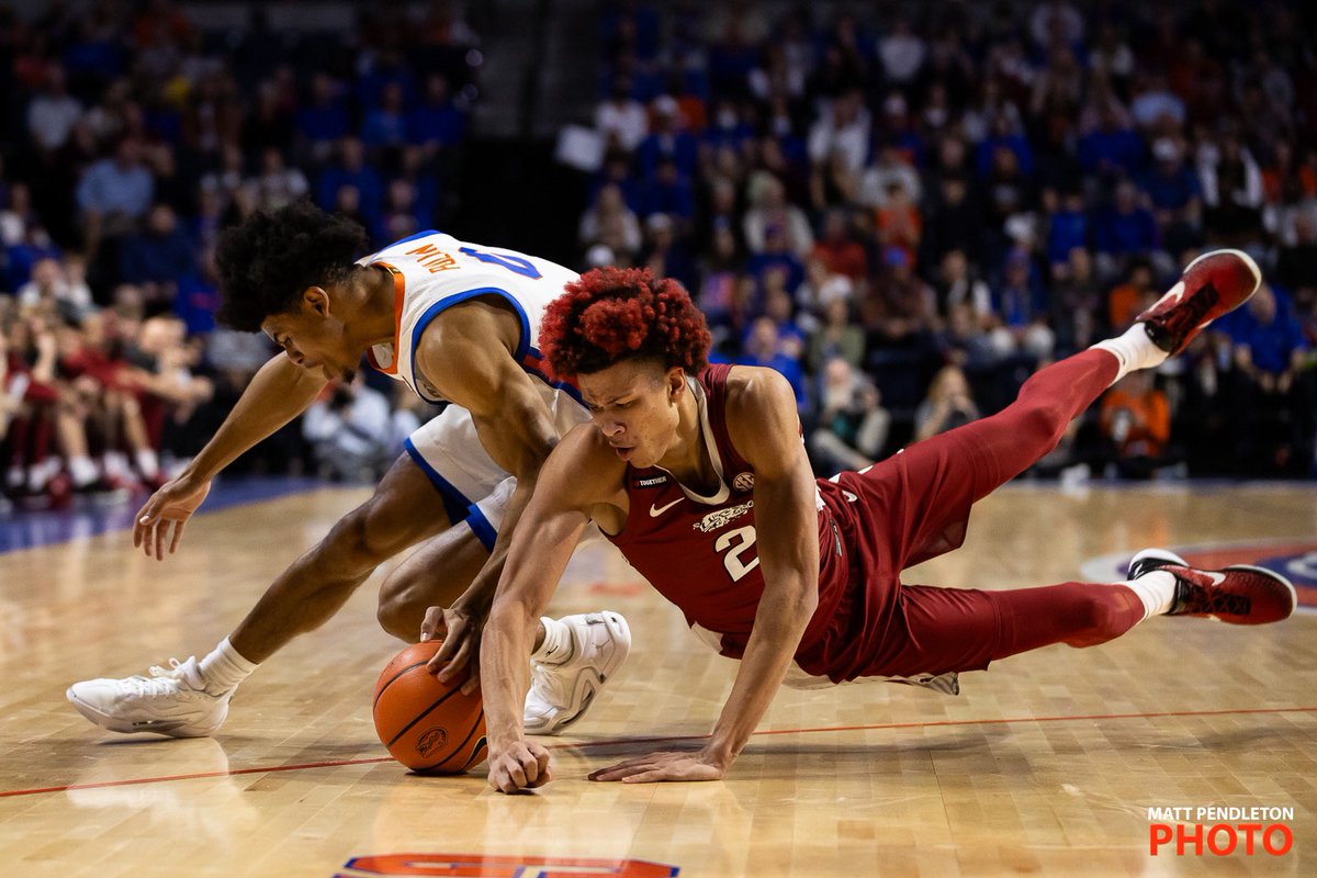bymattpendleton's tweet photo. #FourFrames
01.13.2024: @GatorsMBK vs @RazorbackMBB men’s basketball
📸 for @usatodaysports
#sports #photography #basketball #onassignment https://t.co/hnKcPrGzie
