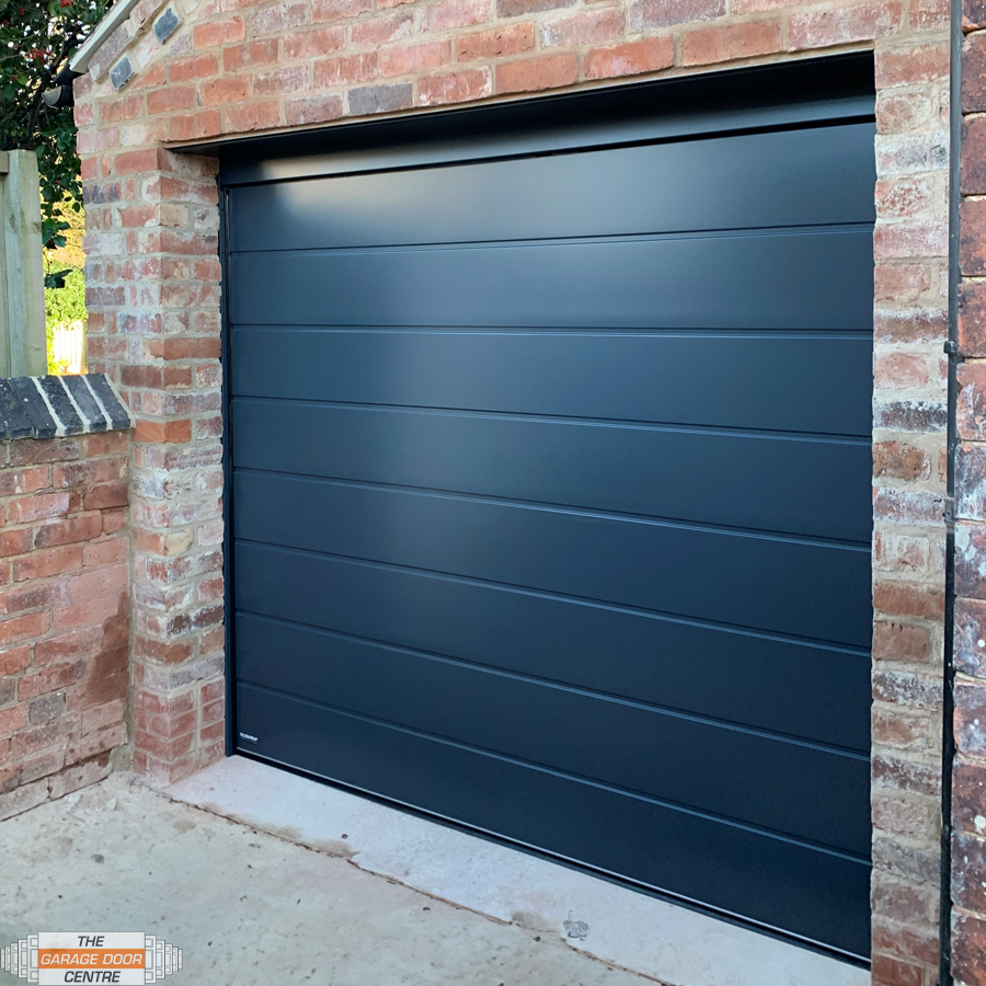 TheGDC's tweet photo. Feeling the chill this winter?❄

Our sectional garage doors are excellent at keeping your garage door warmer due to their 40mm thick, insulated and super study panels.

Here are just some of our recent sectional projects!

Contact us today:
📞 01933 229135 https://t.co/ghSCagXHCK