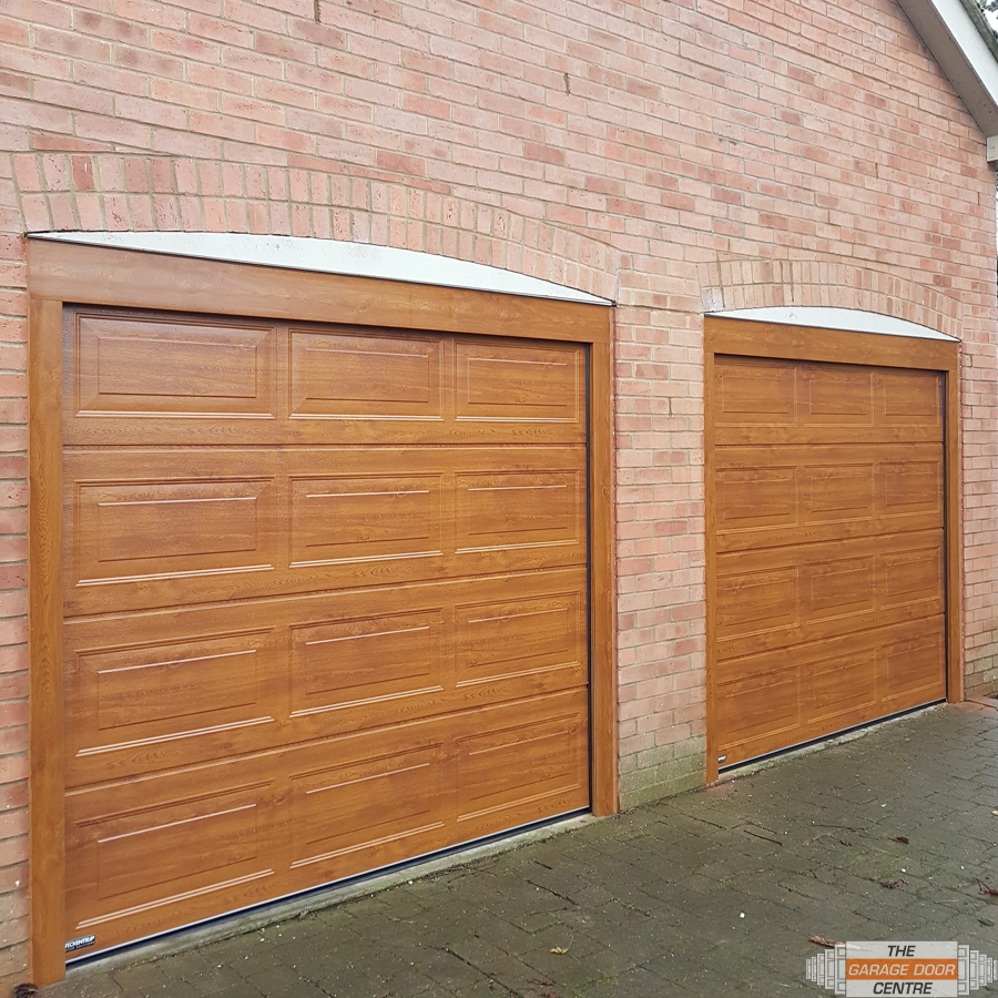 TheGDC's tweet photo. Feeling the chill this winter?❄

Our sectional garage doors are excellent at keeping your garage door warmer due to their 40mm thick, insulated and super study panels.

Here are just some of our recent sectional projects!

Contact us today:
📞 01933 229135 https://t.co/ghSCagXHCK