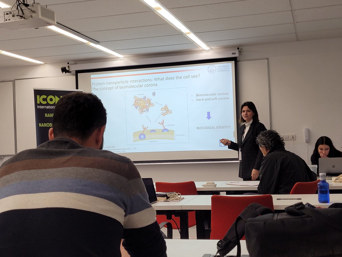 BarbaraHissa's tweet photo. Prof. @ARadeghieri gives an outstanding talk on extracellular vesicle #corona being used as a #diagnostic tool to distinguish between healthy and #antithrombin - deficient individuals. #ICONAN2024 @iconan_nanomed. https://t.co/2s75F1KCwE