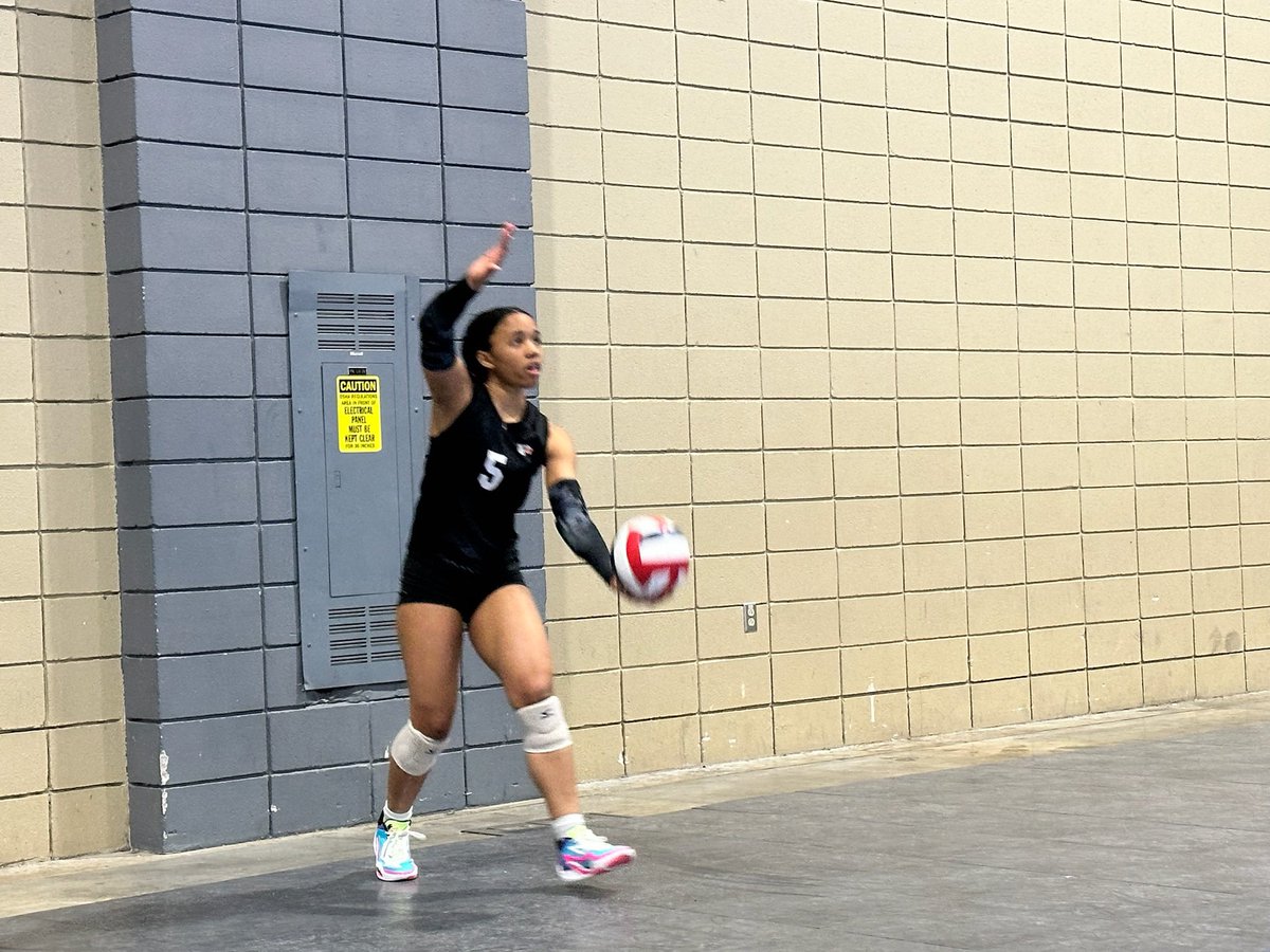Kaila Baker (@kaila05_vb) on Twitter photo Final day @VolleyByTheJames we head to the Bronze Bracket after a tough weekend. Our focus is to finish strong and head back to the lab to keep working. Let’s go! <a href="/mdjrsvbc/">Maryland Juniors VBC</a> <a href="/wonkamanvb/">Robert Abels</a> <a href="/PrepDigVA/">Prep Dig Virginia</a> <a href="/VBAdrenaline/">VB Adrenaline</a> Final day @VolleyByTheJames we head to the Bronze Bracket after a tough weekend. Our focus is to finish strong and head back to the lab to keep working. Let’s go! <a href="/mdjrsvbc/">Maryland Juniors VBC</a> <a href="/wonkamanvb/">Robert Abels</a> <a href="/PrepDigVA/">Prep Dig Virginia</a> <a href="/VBAdrenaline/">VB Adrenaline</a>