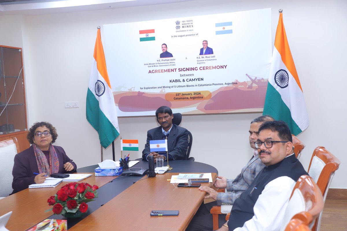 MinesMinIndia tweet picture