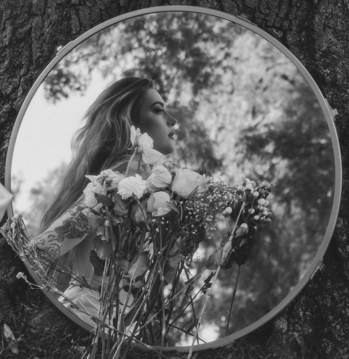 Mono Monday x Marissa … and a mirror 🖤 📸: @NikonUSA D600 + Nikkor 24-120mm F4