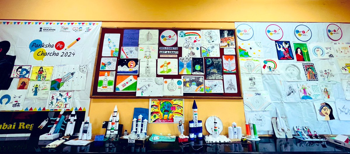 KvAurangabad's tweet photo. Exploring the cosmos through creativity! 🚀🎨 Our art and craft exhibition brilliantly merges the artistic spirit with India's space mission. From celestial paintings to miniature rocket models, witness the fusion of imagination and science. #SpaceArt #ISROMagic ✨🌌 #PPC2024 https://t.co/VKIOL7vgTV