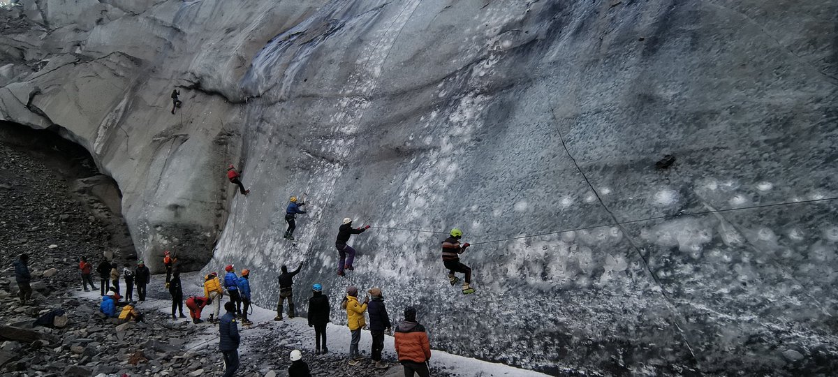 Mirza_climb's tweet photo. 14 years of dedication and commitment!!!

We are dedicated to cultivating a cadre of indigenous high-altitude mountain guides! Over the next five years, our goal is to train and produce 200 skilled high-altitude porters and guides. We envision not only conquering our mountains https://t.co/Pap4xDrVby