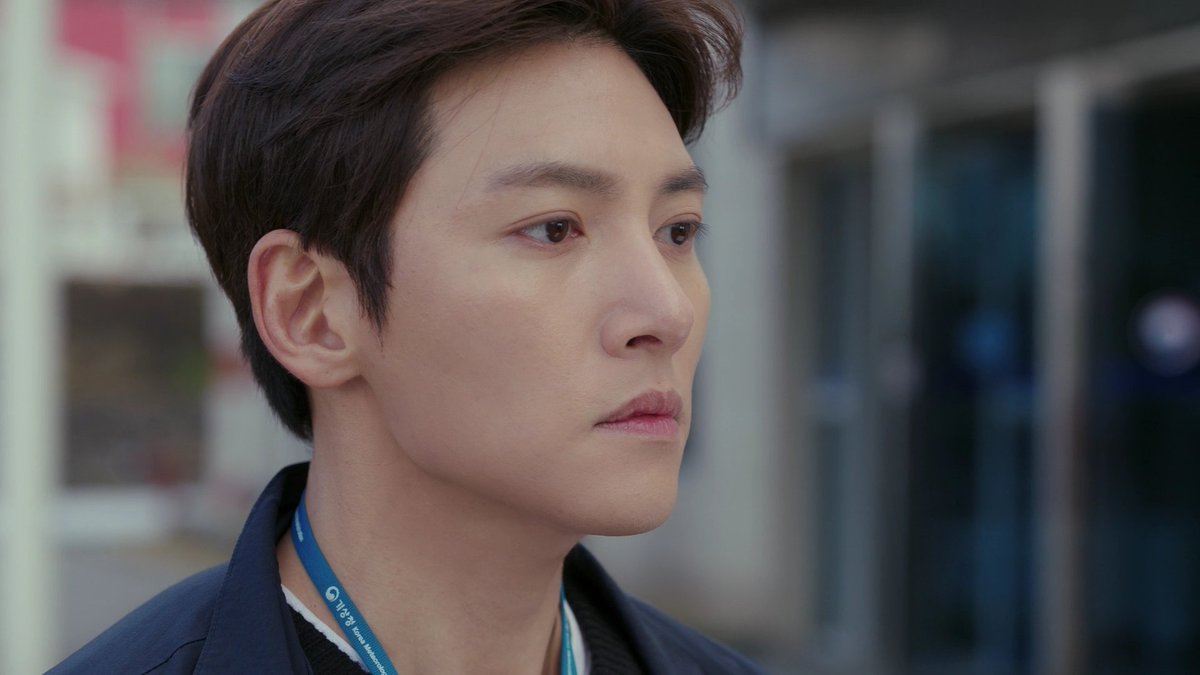 jcwcontent's tweet photo. ji chang wook as cho yongpil in "welcome to samdalri" ep13. https://t.co/WjnvFUBQiI