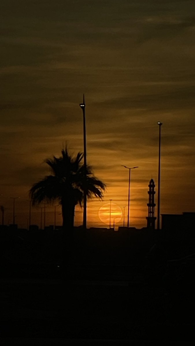 _khubrani's tweet photo. غروب 🌅 https://t.co/zJPHXQ4ln0