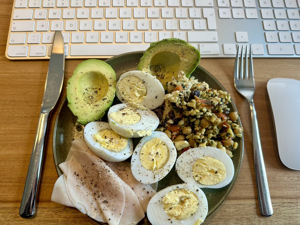 Backwards tweet media