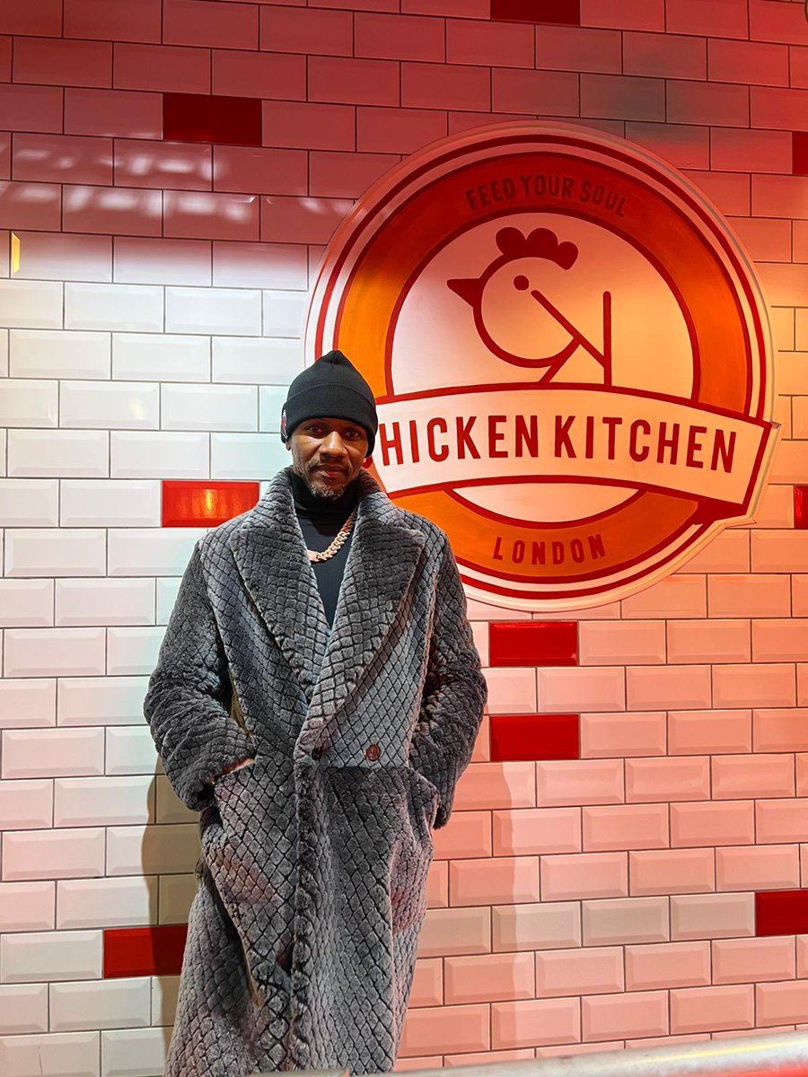 chicken kitchen tweet media