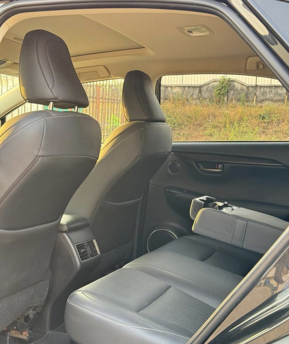 Automall_ng's tweet image. Neatly used Lexus NX200T 2019 model 
Price:14m
Duty: paid 
Location: Abuja 
#NYSC #sameera #yahabello Elrufai 
@__yellows @A__yabo @aisha_yaGuda @el_uthmaan @moderate_ustaz @_hafsat_paki @Mvnaaa___ @HMujeili @hayateey1 @MSIngawa @the_scholar1 @Waspapping_ @abujarides Retweet 🙏