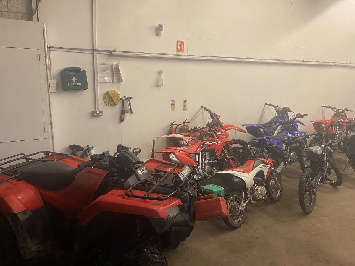 WYP_SC7880's tweet photo. Great Result last night! 

T4 RPU West seized 8 Bikes, 1 Quad &amp; 2 vans, due to all being driven antisocially in and around the Town centre of Huddersfield. 

This also lead to 2 arrests for suspected theft of Motor vehicles 

@WYP_SpecialsRPU
@WYP_RPU https://t.co/pQ5Gc4FpQJ