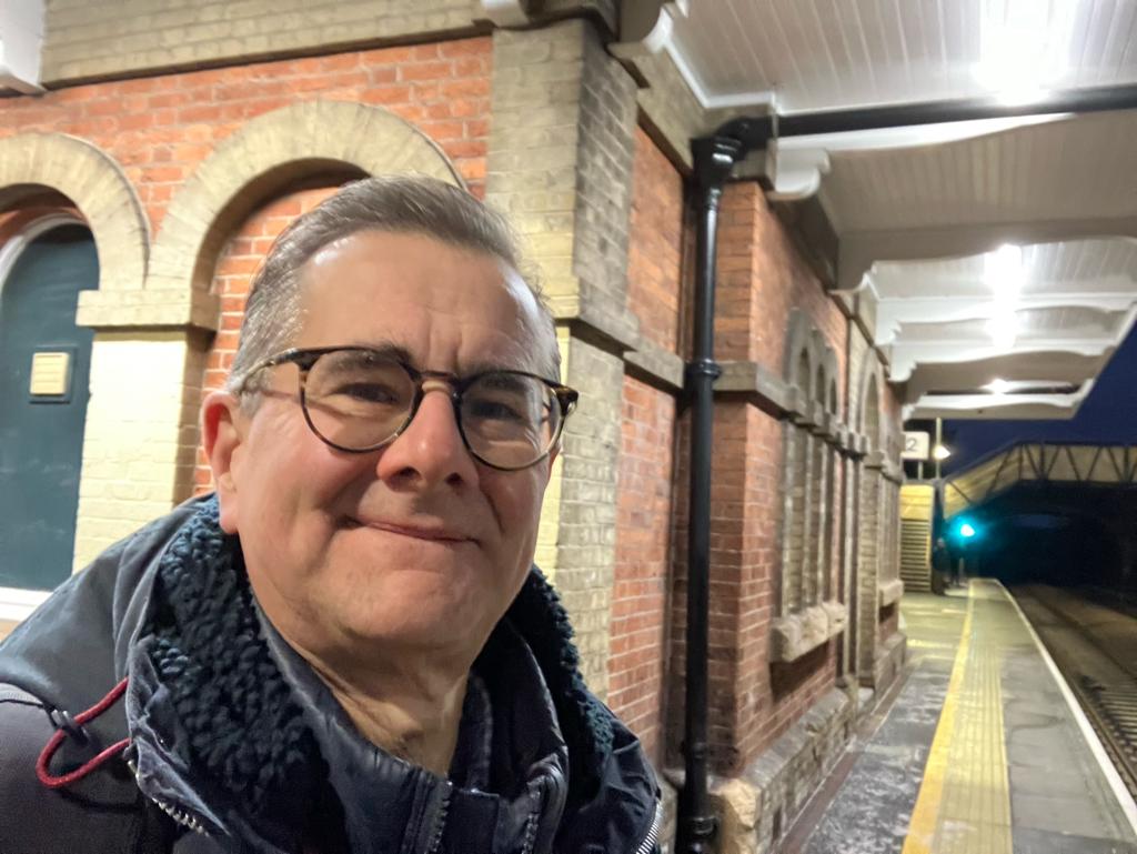 A VERY cold 🥶station start for our MD Jeremy but a warm welcome when he arrived at <a href="/opusmagnum__/">Opus Magnum</a>  to observe + offer feedback on their Trustees' meeting last week. All part of JGA's Building an Effective Trust Board support for #employeeowned clients   jgadd.co.uk/trust-board-ef…