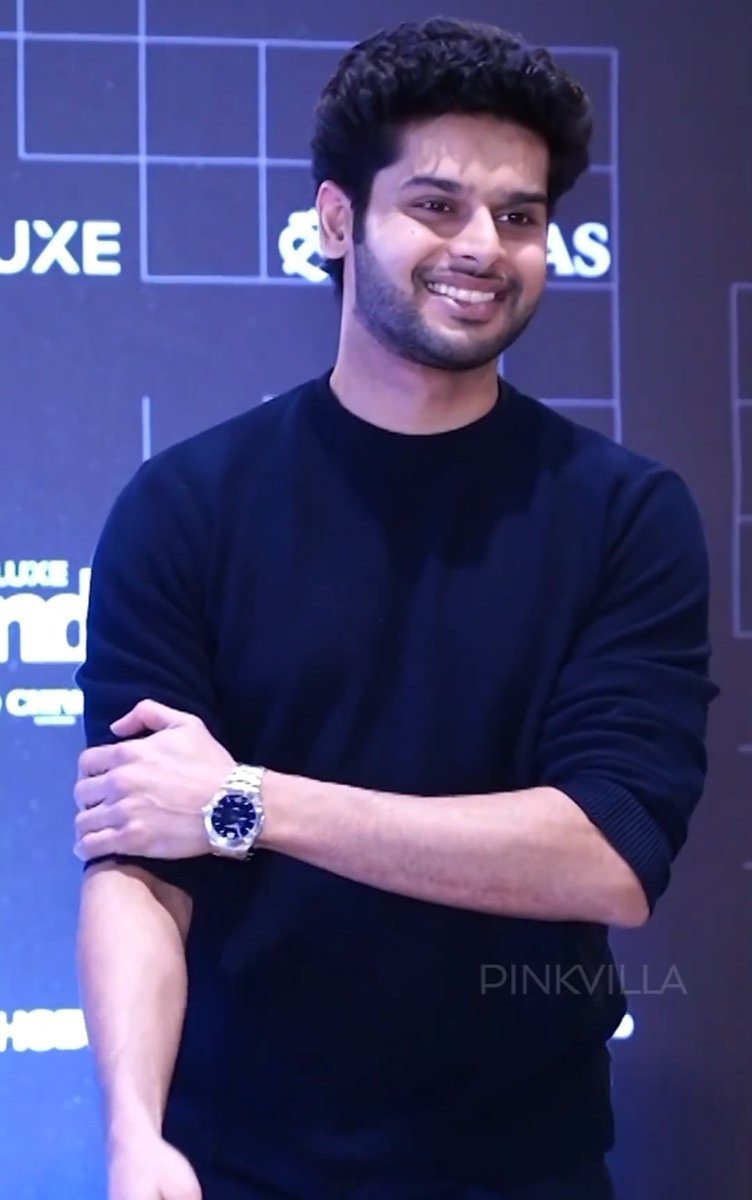 Your smile is the key to my heart.' 🗝️❤️🤗😍🧿 

@Abhimannyu_D 💙😍 

#abhimanyudasani #loveyou #AbhikiAlisha #alwaysforyou #blessed #blue #myloveinblue  #myfavoriteblue #myluckycolour