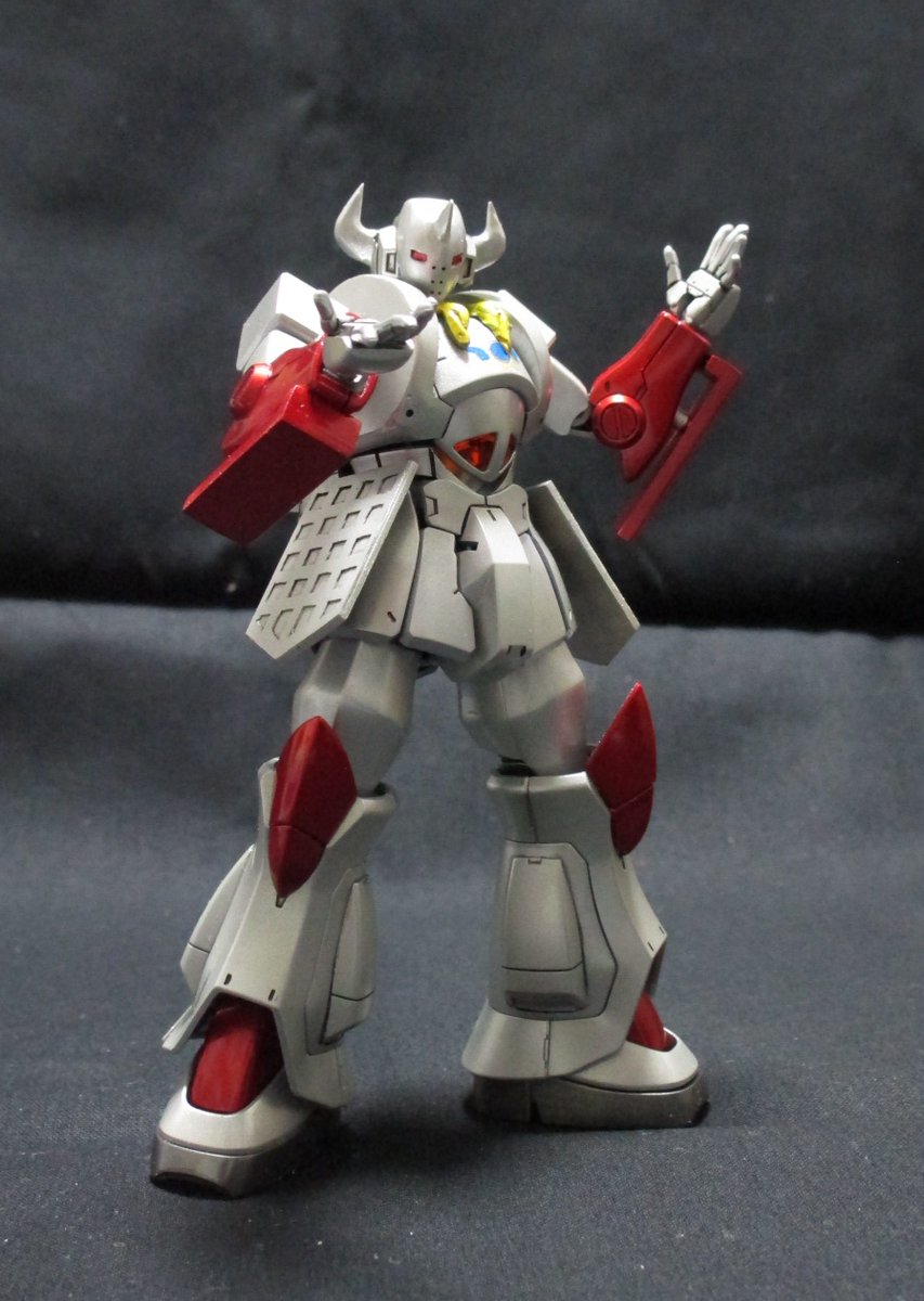 HASHwilly's tweet photo. 私のアイデンティティであるガンプラ改造超人シリーズは今後も続けていきます。
ペースは遅いですが、生暖かく見守ってやってください。
YOUTUBEやニコニコ動画には制作過程をまとめた動画もあります。(ARTHOBY COMMから飛べます）
よろしくお願いいたします。 https://t.co/H493WkWjfZ