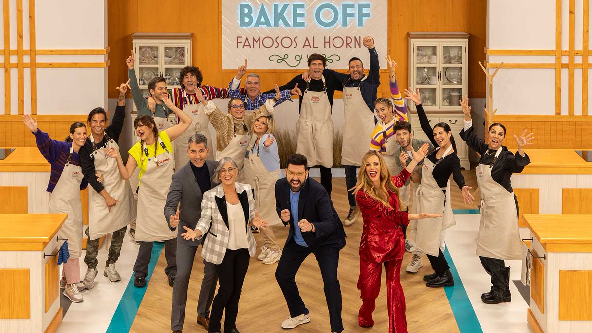 ¡Fans de #4estrellas, muy atentos esta noche a 'Bake off: famosos al horno', que recibe entre dulces a parte de su elenco!

A las 22:50 h #BakeOffRTVE en <a href="/La1_tve/">La 1</a> 

rtve.es/n/15914890