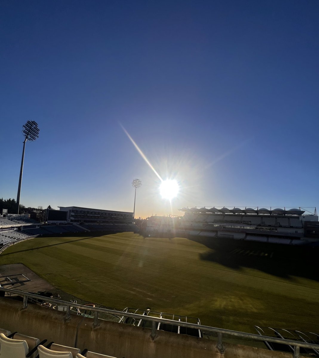 YorkshireCCC's tweet photo. 🏡 ☀️ 

We can’t wait for Summer 🙌

#YorkshireFamily https://t.co/73huNYrj80