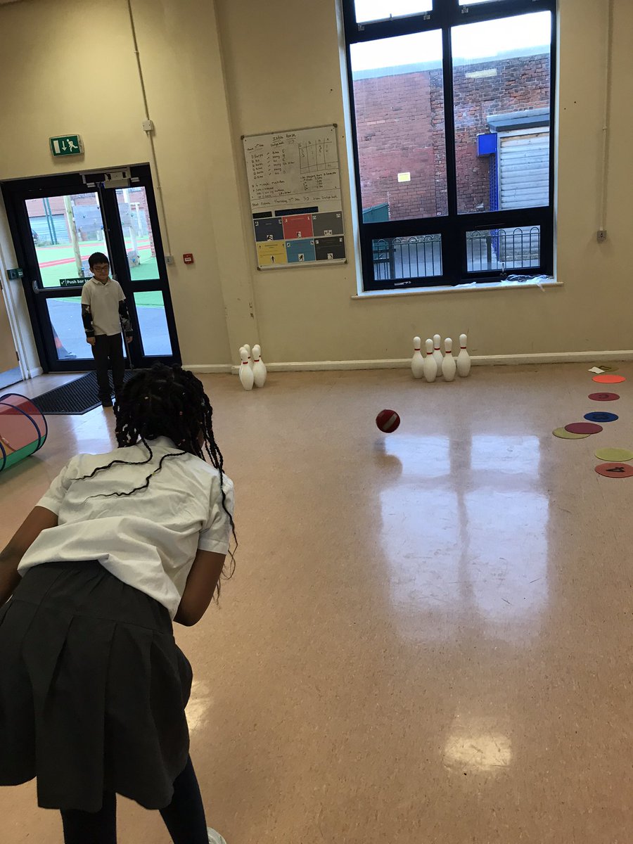 john_primary's tweet photo. Our first ever winning PE House group from last half term was House Ennis Hill 👏 They received an extra hour of PE as a reward and had a great time. #reward #Housegroups #thisgirlcan https://t.co/5aPW2s3mkp