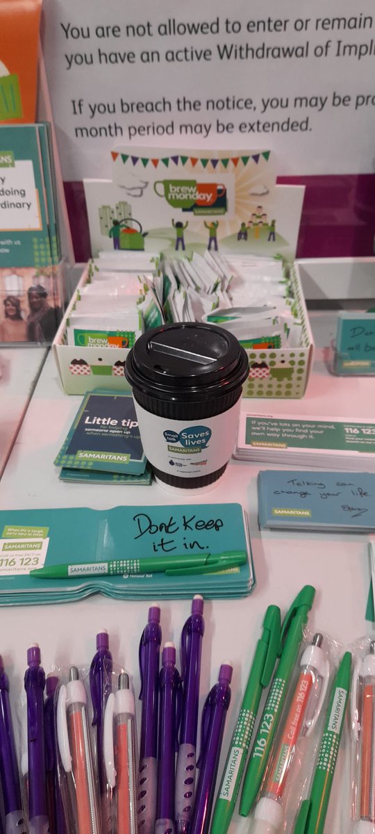 BTSamaritans's tweet image. Our wonderful band of volunteers braved the cold at Pitsea and Grays stations this morning to celebrate #Brewmonday. Hope you got a teabag and now know how to have a small talk!#smalltalks 
@samaritans @c2c_Rail