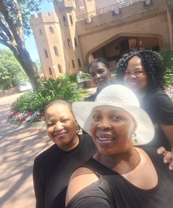 GovtReject's tweet photo. Members of the ForgotteNation are at the school of scientology for graduations. After is the implementation. We are a registered NPC advocating for the over 35s (18-35) #Lifebeyondnumbers #LalaNgoxolo #Zuma #BlackCoffee https://t.co/lqmgZdlj9m