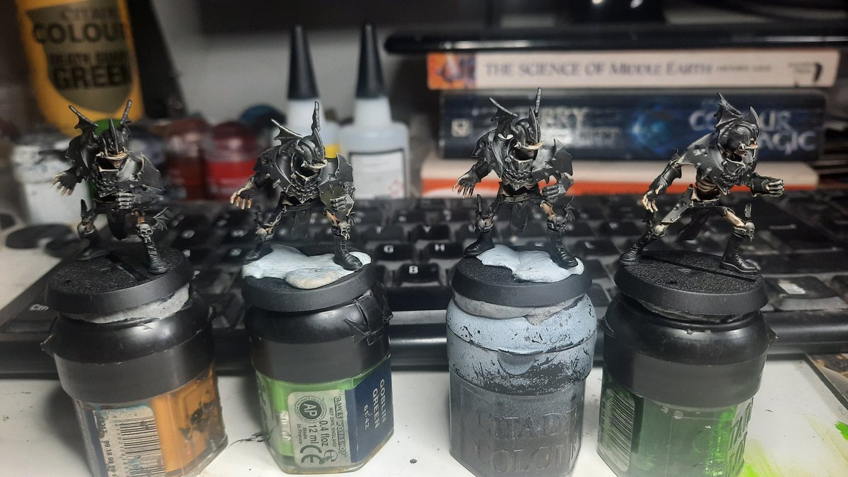 SystemRenegade's tweet photo. Today WIP 

Had an incredible busy week, but I managed to get the ghouls done and started on the Whights. Also, the Cthulhu mini I got for my friend's birthday finally arrived.... never mind, it's her birthday today 😅 https://t.co/WA5RYGyMdv
