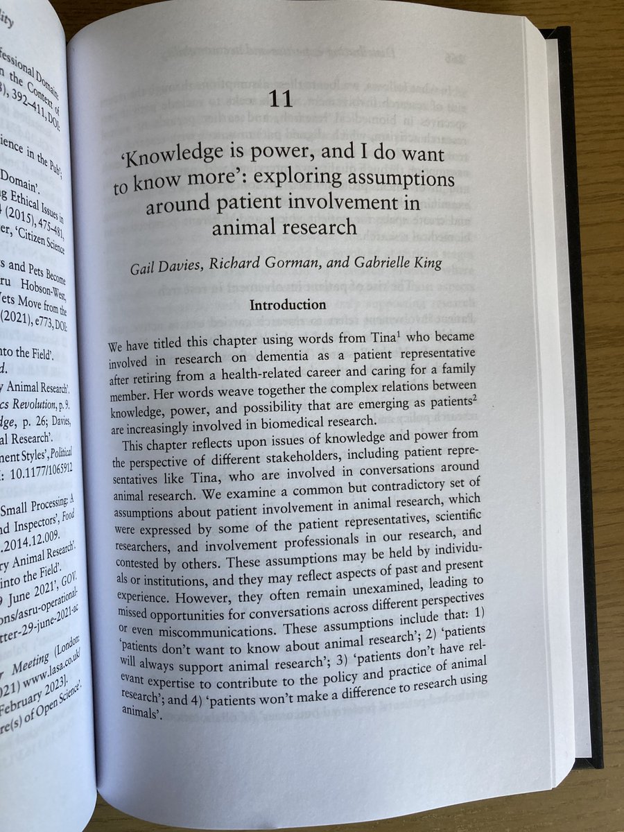 Excited to get my copy of 'Researching Animal Research' that brings together the important work of @AnimalResNexus on what the humanities & social sciences can contribute to lab animal welfare. Very privileged to be involved in 2 chapters of this impactful book.