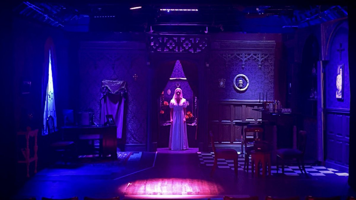 RSSatMWT's tweet image. Here’s a sneak peek at the dark, brooding world of #MeasureForMeasure 🖤

Our gothic take on Shakespeare’s comedy opens this Saturday: bit.ly/RSSMeasure 

📸 Asha Gill