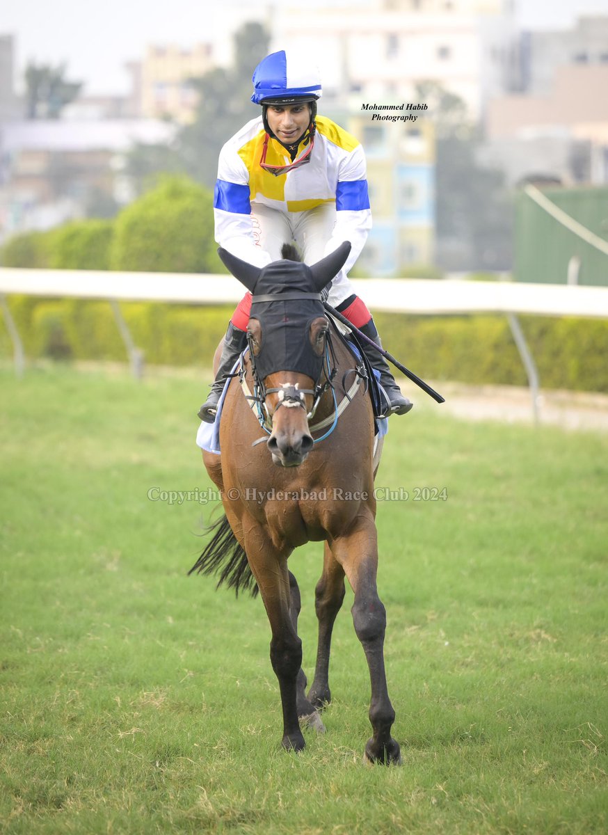 Z9Habib's tweet photo. @_nikhil1998_ @hydraceclub @yash1916 The Ballerina Star Plate - Div. 2 (1200 M)

D Minchu 🐎 
@_nikhil1998_ 🏇
Trainer: Gauravaram Sandeep 

#HyderabadRaceClub #HRC #NikonIndia #MohammedHabib #HorseRacing #Hyderabad https://t.co/UFyQgV38El