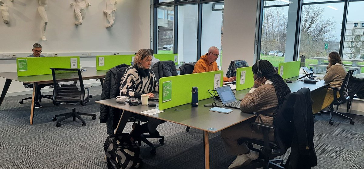 Come spend the day Hot Desking at this vibrant, friendly, innovative community. Monthly subscription: £125/£ 15 +VAT / day.Your first day is FREE. website lnkd.in/eP8JjNCM or call 01206 405500
#parking #coffee #events #community # #innovation #productivity