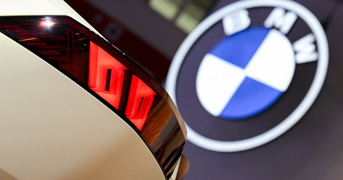 slcuervo's tweet photo. Las ventas de coches con motores a combustión ya no volverán a crecer, pues hemos dejado atrás el pico histórico de ventas. Y el crecimiento en ventas ahora viene casi exclusivamente de los coches eléctricos. 

No es mi opinión, y no son palabras mías. Lo dice el director financiero de BMW... (👉https://t.co/4IAB7TcvV7)