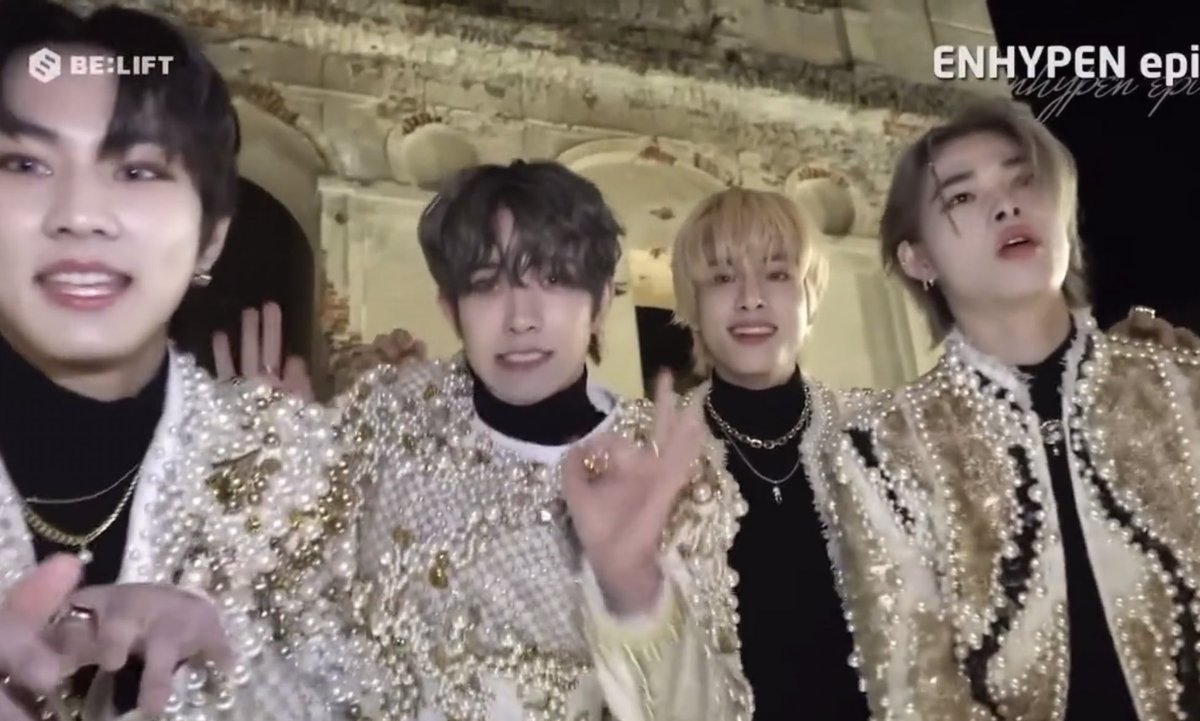 nksunbaem's tweet photo. ramyeomz and their spamz, our tiny family line 🥺🤍 https://t.co/pHyeq85m43