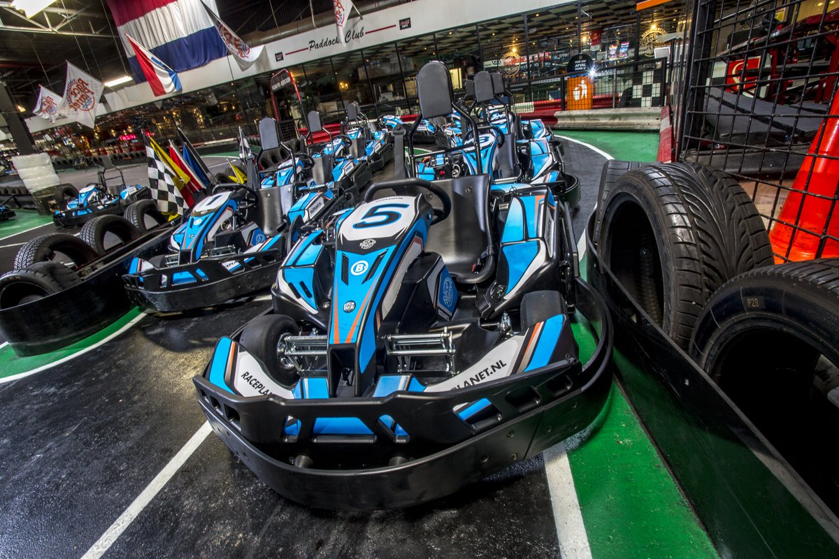 RacePlanet's tweet photo. Classic #BlueMonday post 💙 https://t.co/eYWHtXmQjx