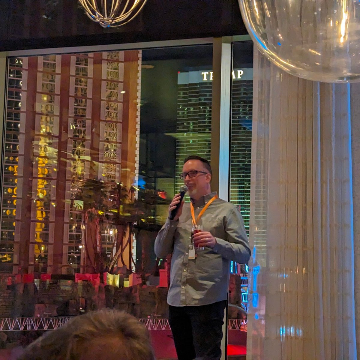 🚨 AWS Community Builder applications are now open!

Join an amazing community of talented people.

pulse.aws/application/ZD…

Here are some pictures of the AWS Community Builder meetup at re:Invent 2023.