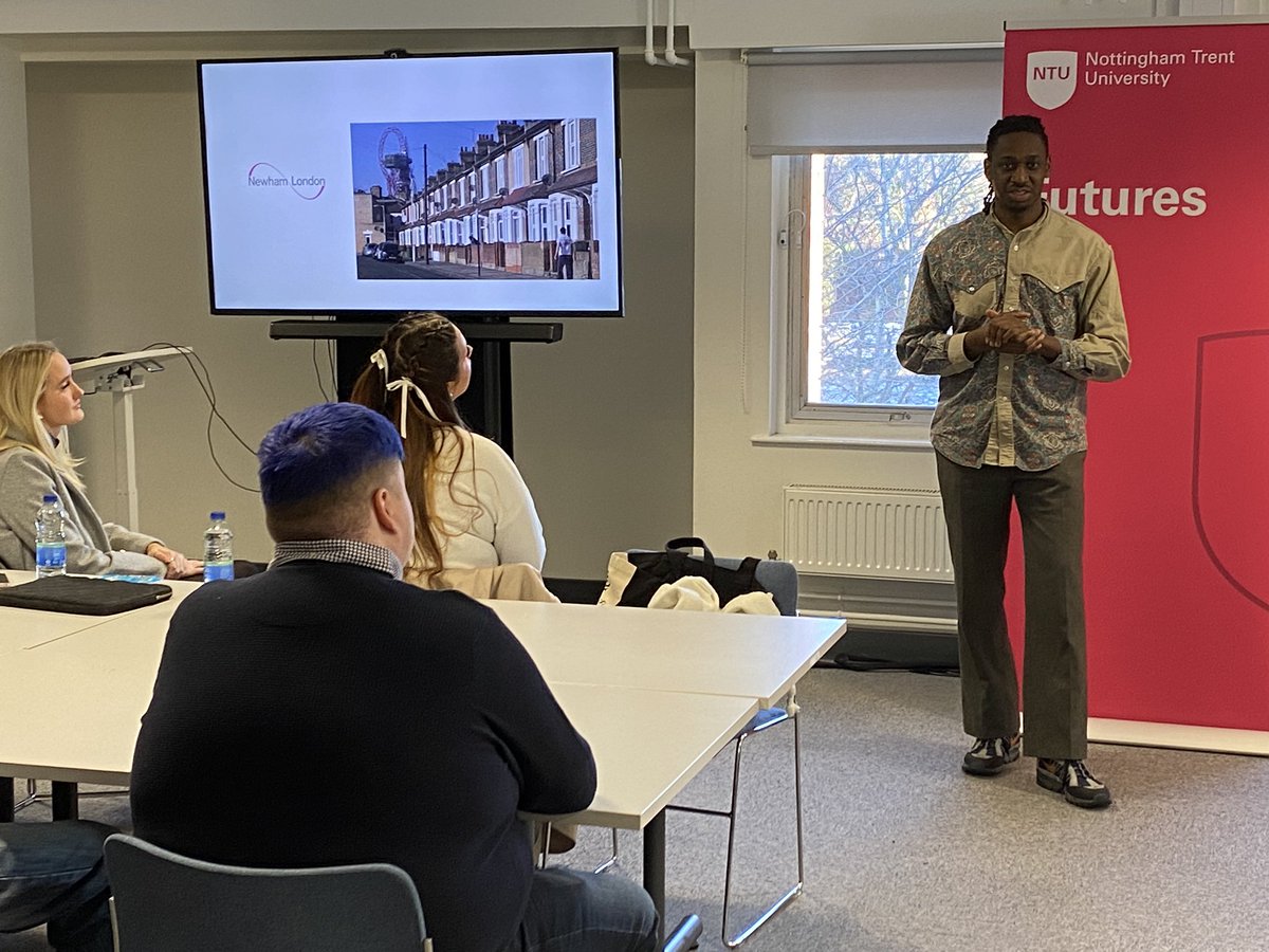 Jackie Derbyshire (@jcderbyshire) on Twitter photo Using experiences of where you’re from and who you are to help fuel the news agenda and get noticed by “being bold”says <a href="/ShingiMararike/">Shingi Mararike</a> <a href="/TrentUni/">Nottingham Trent University</a> Using experiences of where you’re from and who you are to help fuel the news agenda and get noticed by “being bold”says <a href="/ShingiMararike/">Shingi Mararike</a> <a href="/TrentUni/">Nottingham Trent University</a>