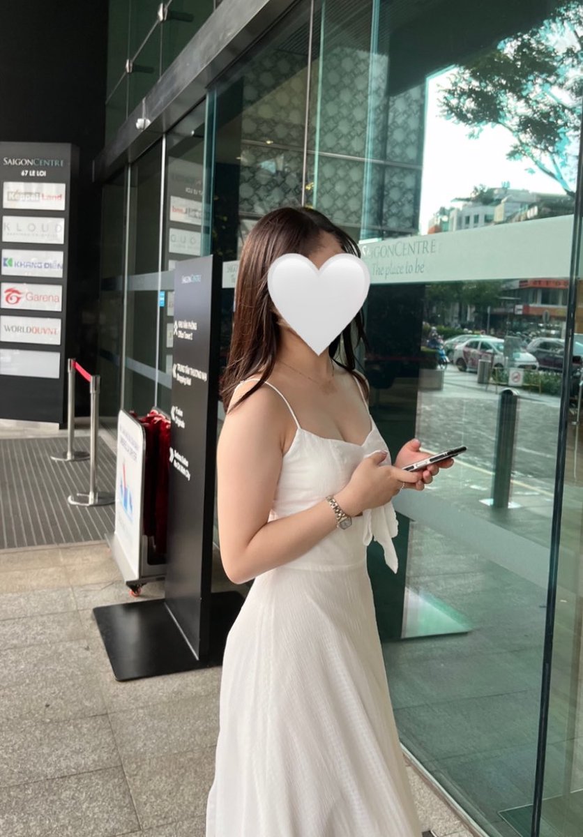 gxb_iu's tweet photo. 🏥レアート整形外科
二の腕脂肪吸引11ヶ月目レポ
👨‍⚕️執刀医:ムン院長　
1.2枚目現在　
3.4枚目過去

二の腕むちむち僧帽筋も発達していて本当にガンダムでした....(僧帽筋は今も)
the骨ストで首短✖️上半身の厚みがすごいため二の腕スッキリしただけで本当に🥲💕
やって良かった手術ダントツ1位です🤝🏻 https://t.co/2QUvpYSe4v