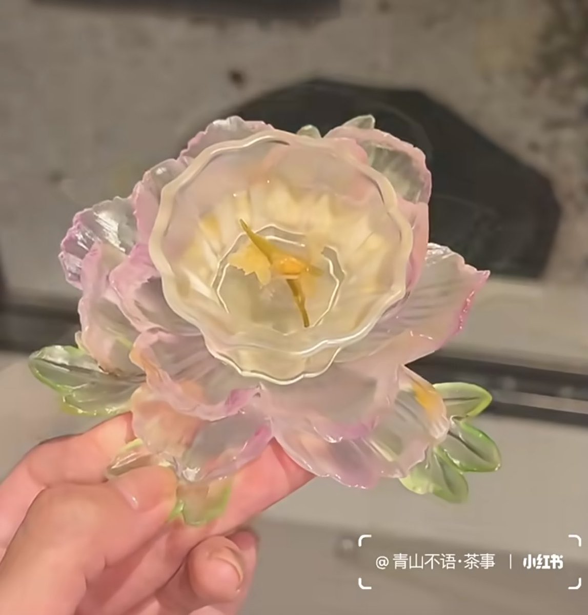 remotegirljp's tweet photo. 透明感が美しい茶器🌿 https://t.co/H4XvL60x8h
