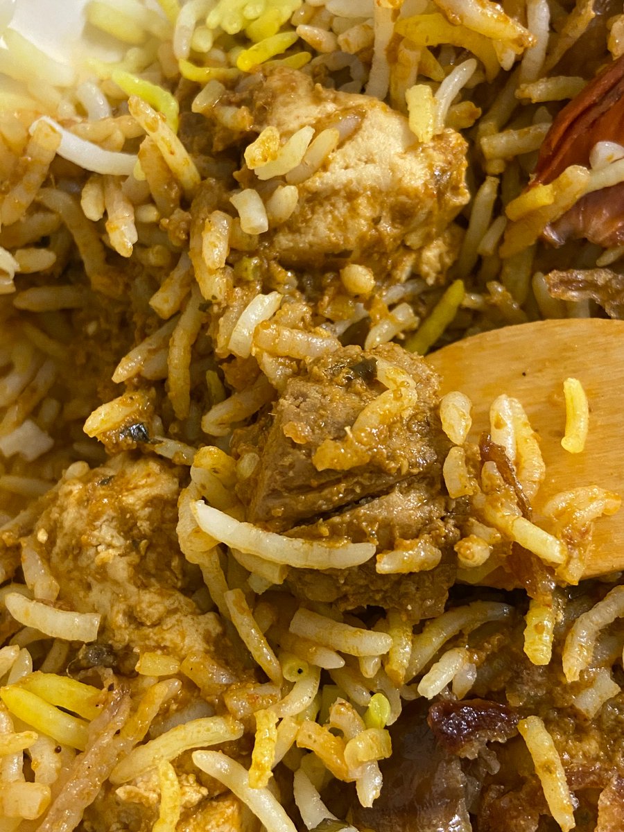 sanchit_me's tweet photo. think before you order from @GoButterChicken  ..I got Chicken pieces in Paneer/Veg biryani.. after raising it multiple times with @Swiggy  -they just replied with a simple cash back email -no apology from the restaurant at all. @SaranshGoila https://t.co/LGSQzS8S6b
