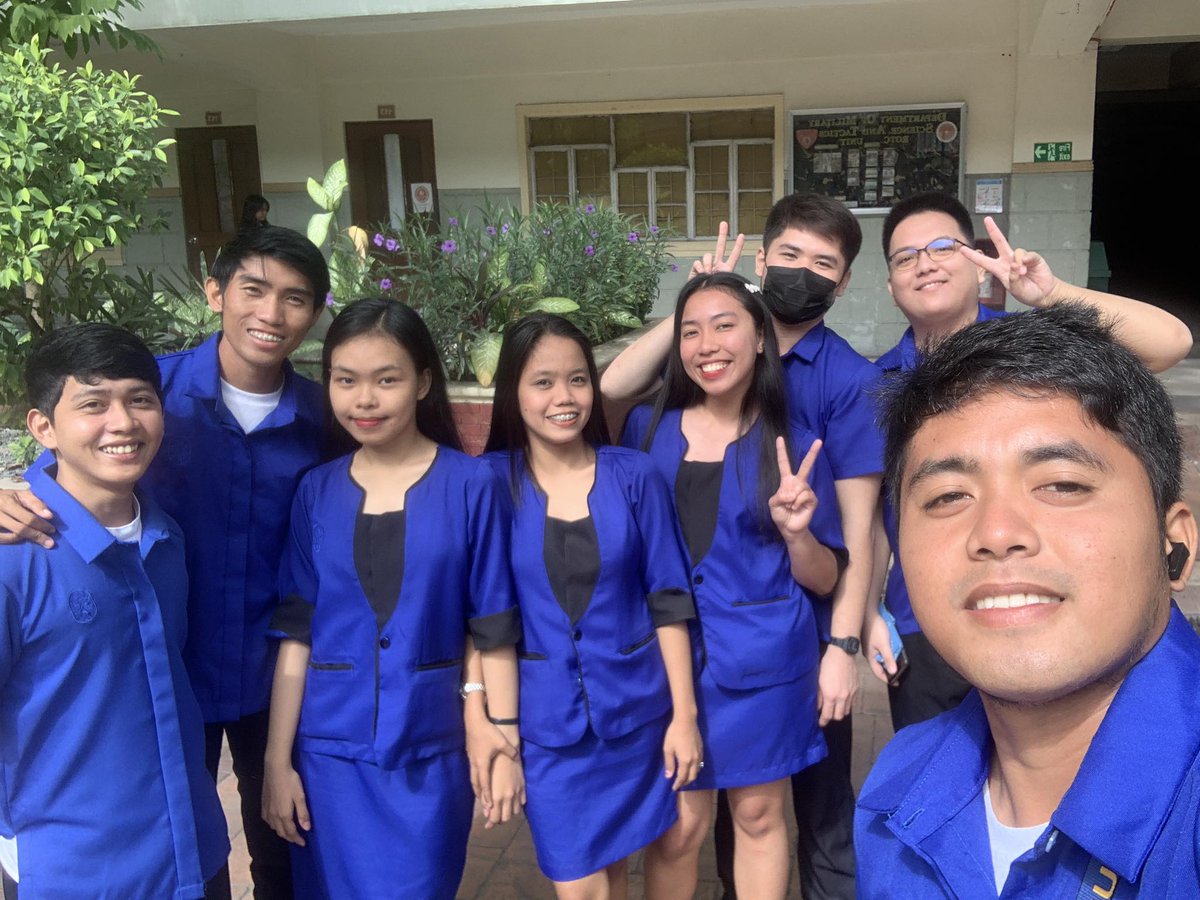 moralejapau's tweet photo. 🩵👩‍🏫~🎓✨ https://t.co/0rpCM8yMaI