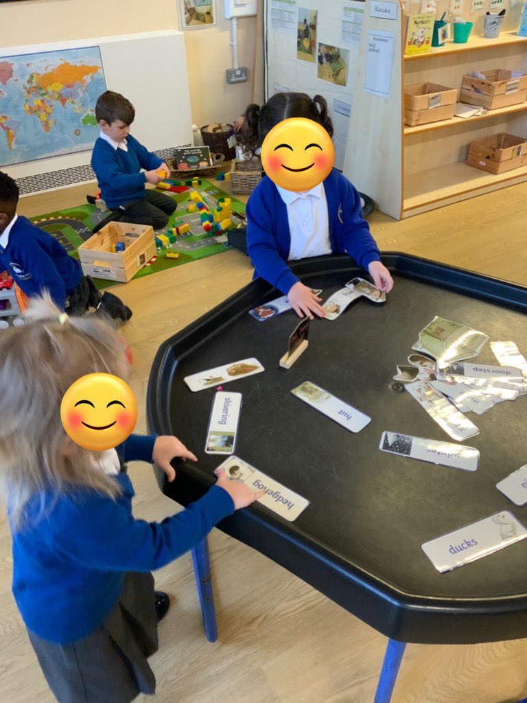 Radcliffe Hall EYFS tweet media