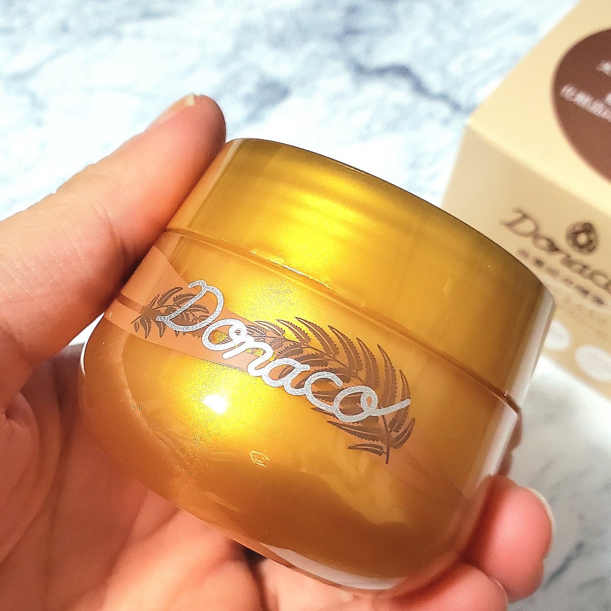 watashizm's tweet photo. コエタスのモニターキャンペーンでもらった「Donacoリンクルリペアクリーム」についてのレビューです。
「国産琥珀」抽出物が配合された濃厚なクリーム💕
大好き過ぎてスキンケアの最後に使って、さらに寝る前にも塗ってる🤭
#コエタス #PR
#Donaco #琥珀エキス #国産琥珀
続く↓↓↓ https://t.co/diBtU76NfQ