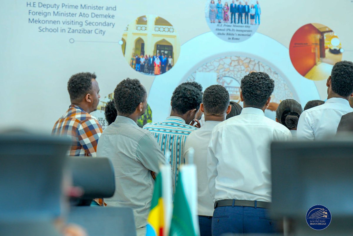 MFAEthiopia's tweet photo. #Day5
The staff of Amhara Media Corporation paid a visit to the Ethiopian Diplomatic Exhibition today at science museum. https://t.co/2DZ328DuJD