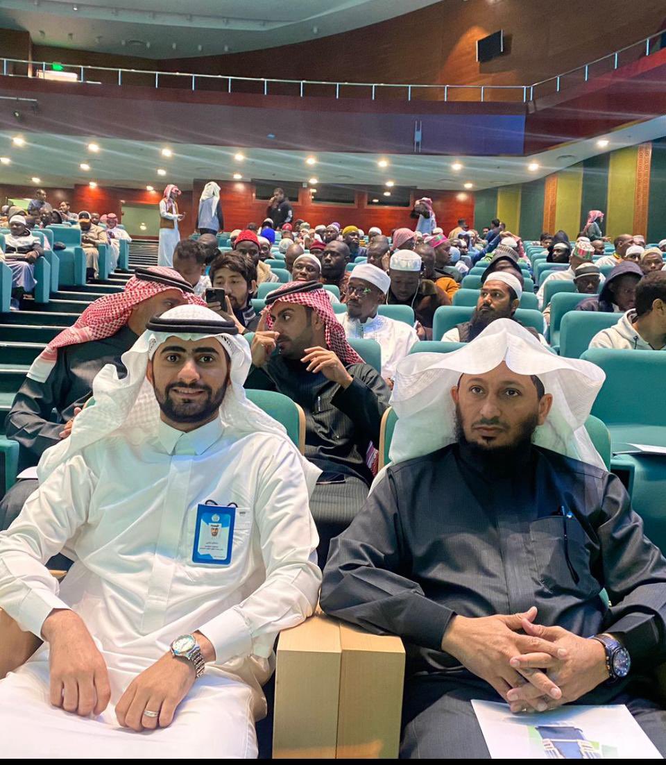 jazanu_CSL's tweet photo. مشاركة الدكتور إبراهيم بن علي الحكمي رئيس قسم الدراسات الإسلامية المكلف في الملتقى الدولي الثالث دور الجامعات السعودية في تأهيل طلاب المنح في الإسهام في التنمية المستدامة لبلدانهم رؤى وتجارب.. https://t.co/UsG8QSoXKf