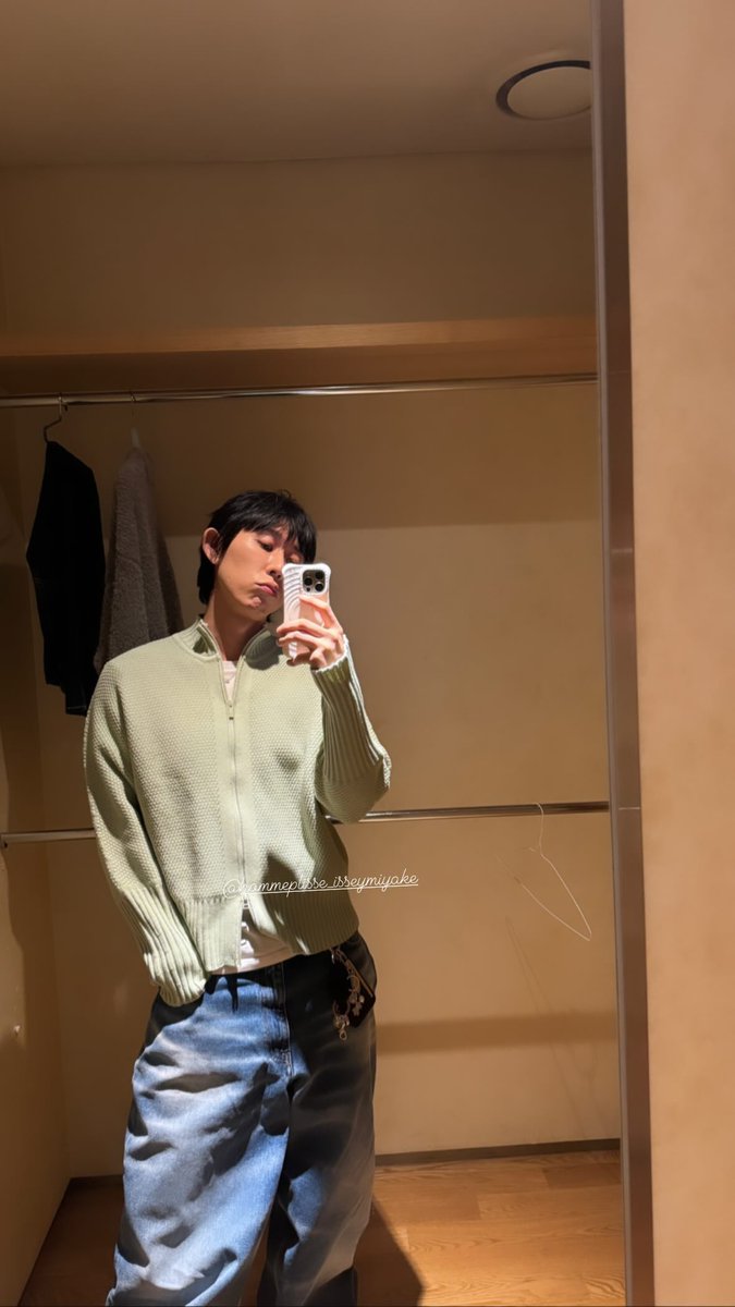 [IG Story✨] 150124 : Code Kunst เพิ่มรูปภาพลงสตอรี่ค่ะ   

#코드쿤스트 
#CODEKUNST 
#AOMG