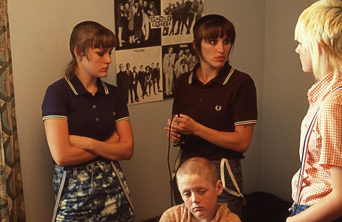 UnaRomanos's tweet photo. 8 - #ThisIsEngland 7'5/10
2006 🇬🇧 100 min
#SkinHead #drama #racismo 
#PrimeVideo
Dir: 
#ShaneMeadows
Act:
#ThomasTurgoose
#StephenGraham
#JosephGilgun 

Trailer: https://t.co/KGNKHZ6ChI

Los jóvenes son influenciables, en la mayor parte de los casos por necesidad. https://t.co/Y1SoVAJ5ad