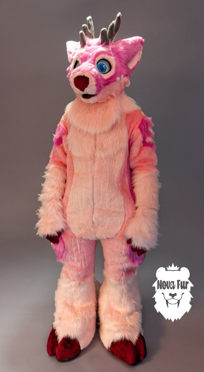 Welcome @Barlowciaga to the novafur family! 
🌸🦌🐉Barlow 🐉🦌🌸
This cutie, all wrapped in pink, will be making his fulsuit debut at ANE! 

#fursuitmaker #fursuiter #makermonday